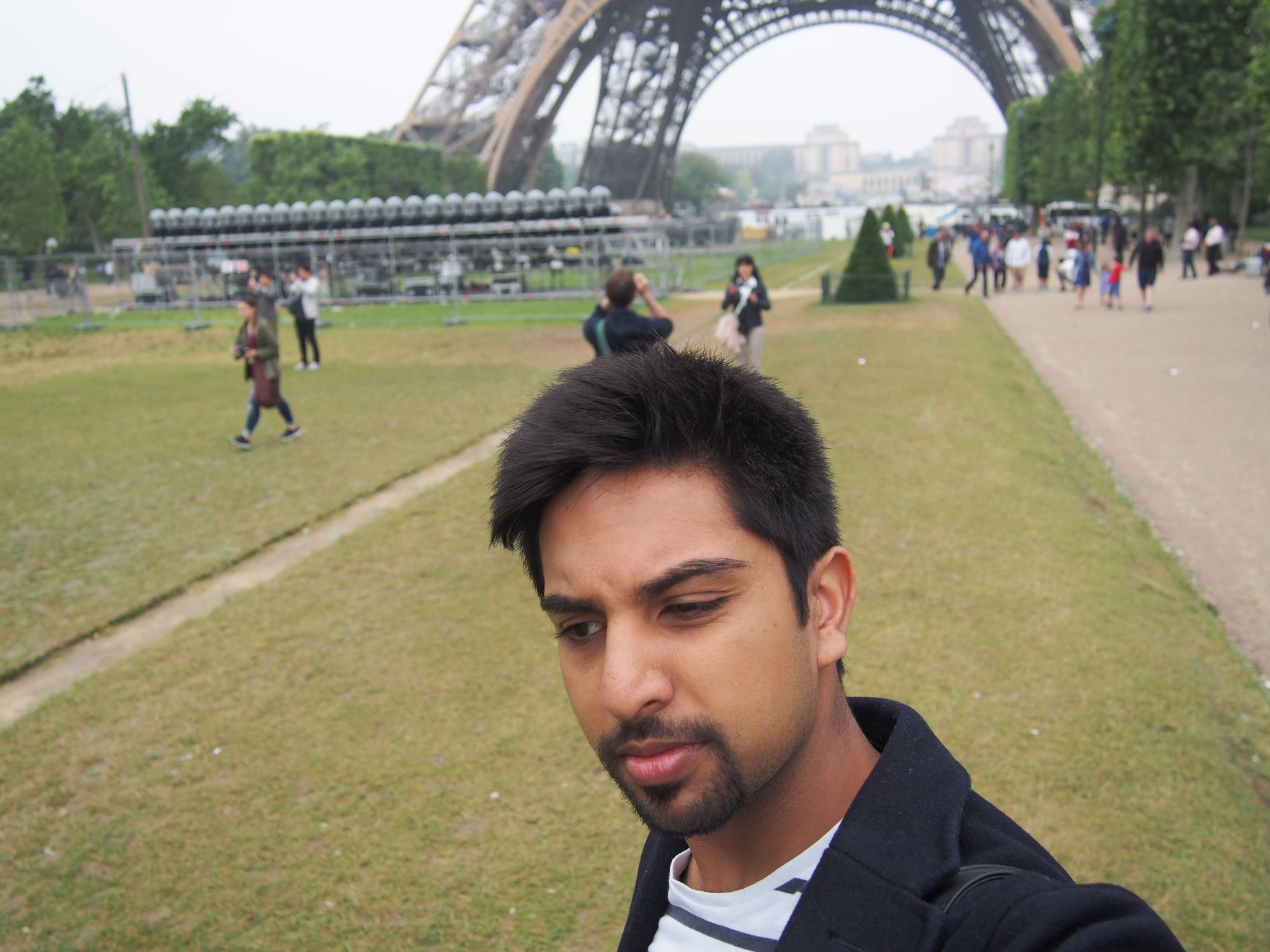 Travel blogger outtakes