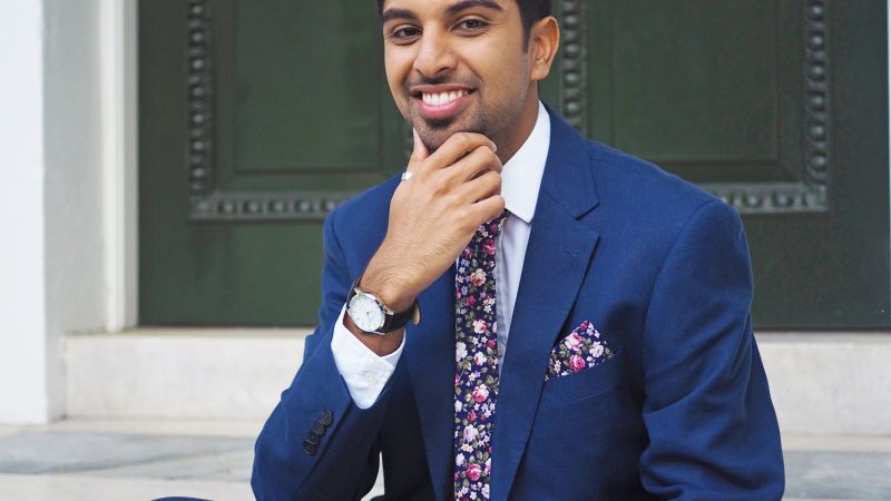 Linen Suit Style Guide: The Perfect Summer Edition